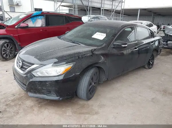 1N4AL3AP9JC248276 2018 NISSAN ALTIMA - Image 2