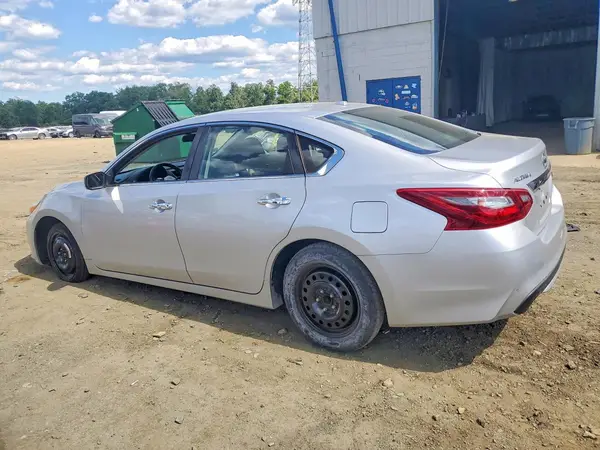 1N4AL3AP9JC248794 2018 NISSAN ALTIMA - Image 2