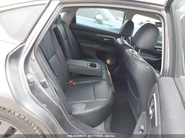 1N4AL3AP9JC256152 2018 NISSAN ALTIMA - Image 8