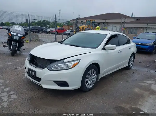 1N4AL3AP9JC256653 2018 NISSAN ALTIMA - Image 2
