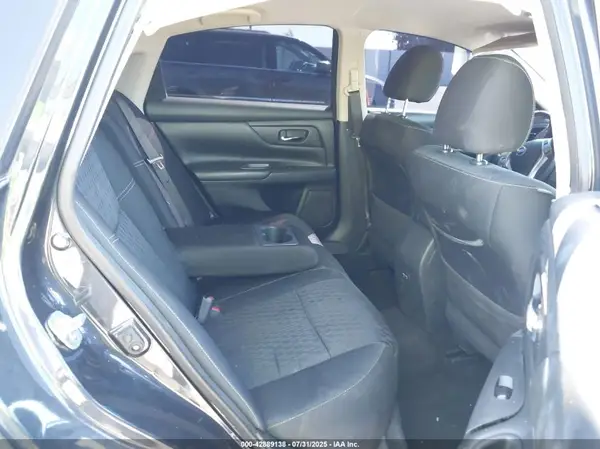 1N4AL3AP9JC257589 2018 NISSAN ALTIMA - Image 8