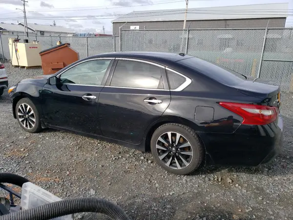 1N4AL3AP9JC259374 2018 NISSAN ALTIMA - Image 2