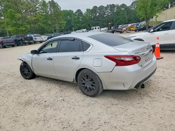 1N4AL3AP9JC260735 2018 NISSAN ALTIMA - Image 2