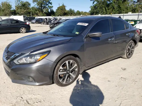 1N4AL3AP9JC261738 2018 NISSAN ALTIMA - Image 1