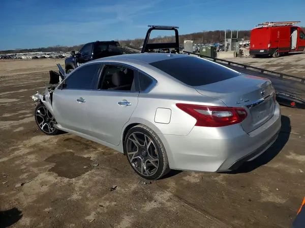1N4AL3AP9JC266289 2018 NISSAN ALTIMA - Image 2