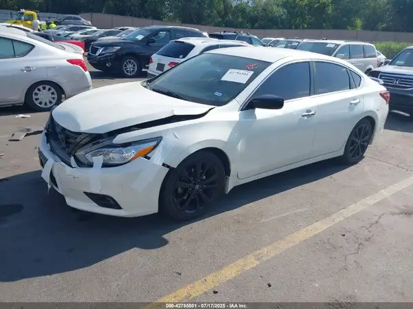 1N4AL3AP9JC266471 2018 NISSAN ALTIMA - Image 2