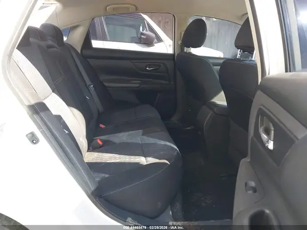 1N4AL3AP9JC268303 2018 NISSAN ALTIMA - Image 8