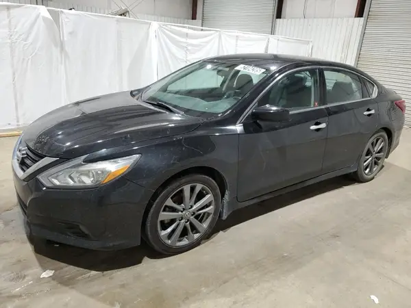 1N4AL3AP9JC268561 2018 NISSAN ALTIMA - Image 1
