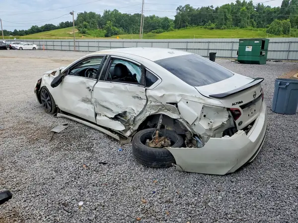 1N4AL3AP9JC271640 2018 NISSAN ALTIMA - Image 2