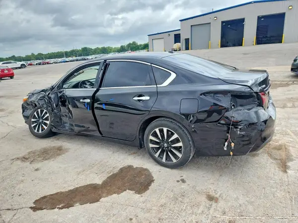1N4AL3AP9JC272108 2018 NISSAN ALTIMA - Image 2