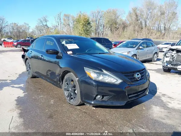 1N4AL3AP9JC274313 2018 NISSAN ALTIMA - Image 1