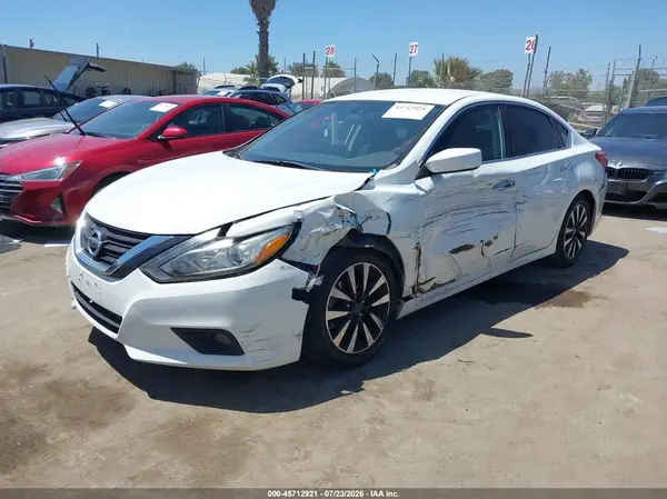 1N4AL3AP9JC275199 2018 NISSAN ALTIMA - Image 2
