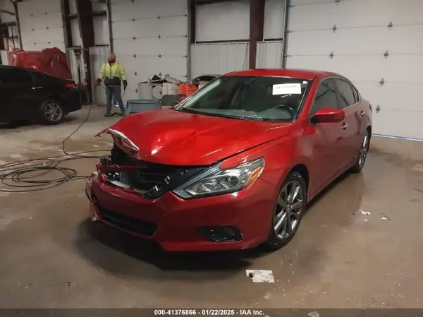 1N4AL3AP9JC275669 2018 NISSAN ALTIMA - Image 2