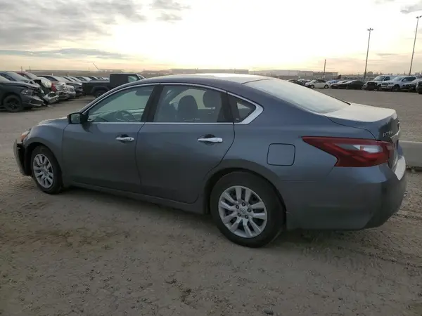 1N4AL3AP9JC276983 2018 NISSAN ALTIMA - Image 2