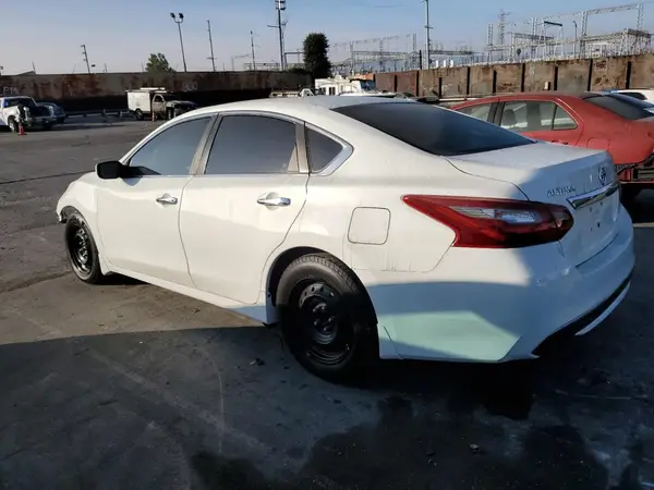 1N4AL3AP9JC281245 2018 NISSAN ALTIMA - Image 2