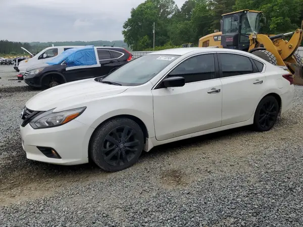1N4AL3AP9JC282931 2018 NISSAN ALTIMA - Image 1