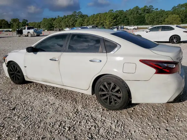 1N4AL3AP9JC283545 2018 NISSAN ALTIMA - Image 2