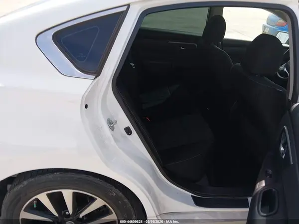 1N4AL3AP9JC283576 2018 NISSAN ALTIMA - Image 8