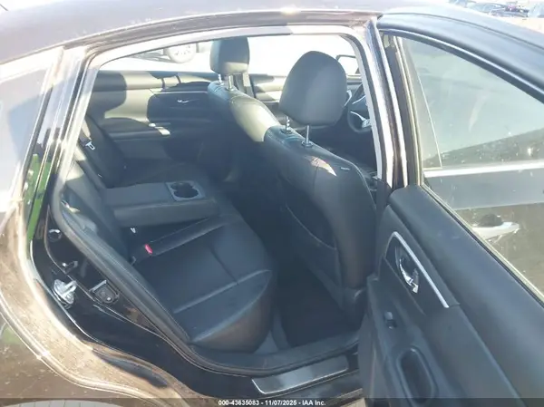 1N4AL3AP9JC285697 2018 NISSAN ALTIMA - Image 8