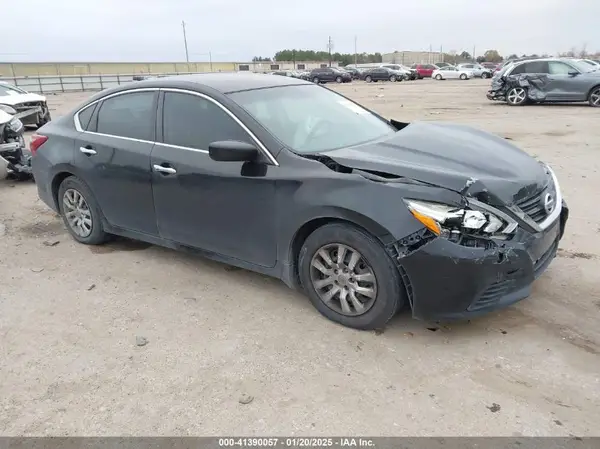 1N4AL3AP9JC292942 2018 NISSAN ALTIMA - Image 1