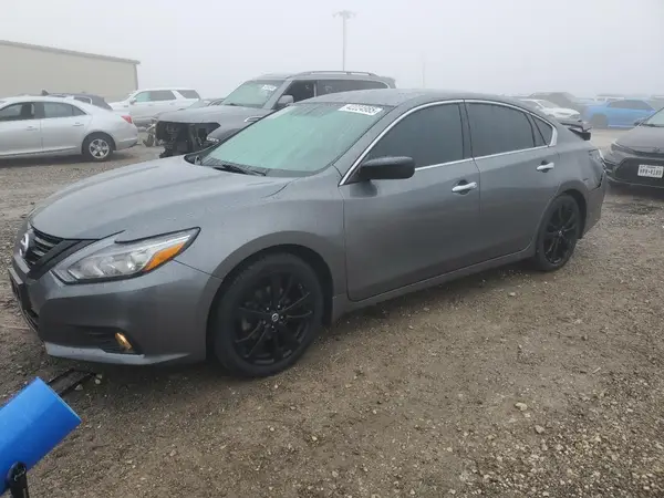 1N4AL3AP9JC293766 2018 NISSAN ALTIMA - Image 1