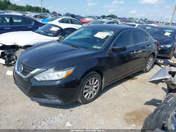 1N4AL3AP9JC294433 2018 NISSAN ALTIMA - Image 2