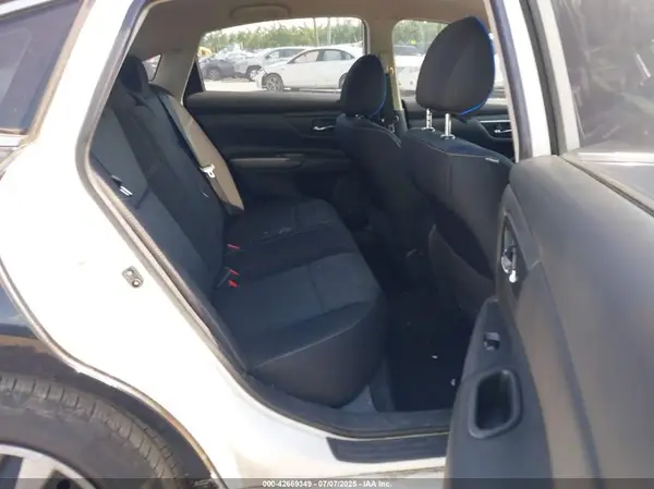 1N4AL3AP9JC294433 2018 NISSAN ALTIMA - Image 8