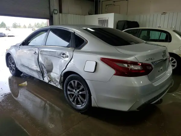1N4AL3AP9JC296442 2018 NISSAN ALTIMA - Image 2