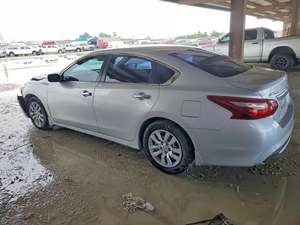 1N4AL3AP9JC299129 2018 NISSAN ALTIMA - Image 2