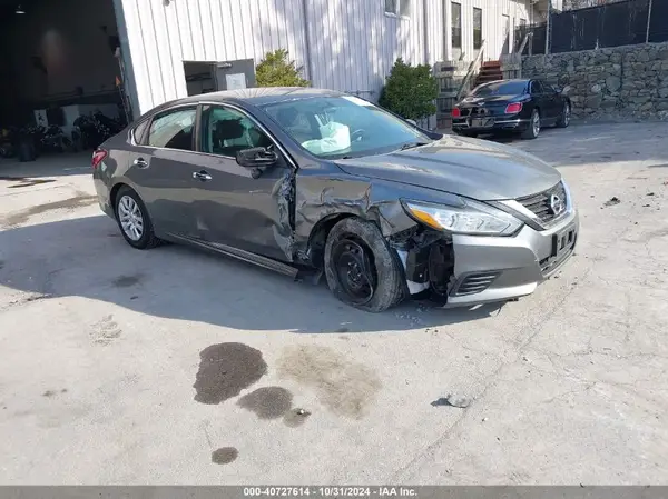 1N4AL3AP9JC471076 2018 NISSAN ALTIMA - Image 1