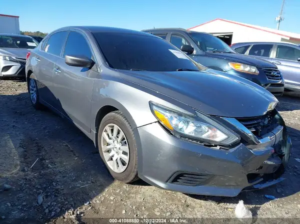 1N4AL3AP9JC472082 2018 NISSAN ALTIMA - Image 1