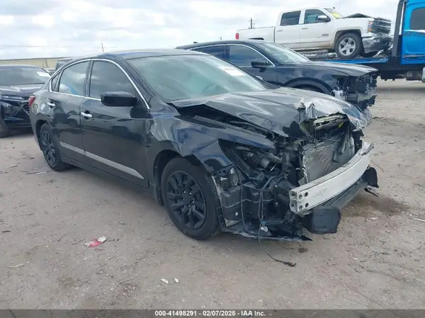 1N4AL3AP9JC472180 2018 NISSAN ALTIMA - Image 1