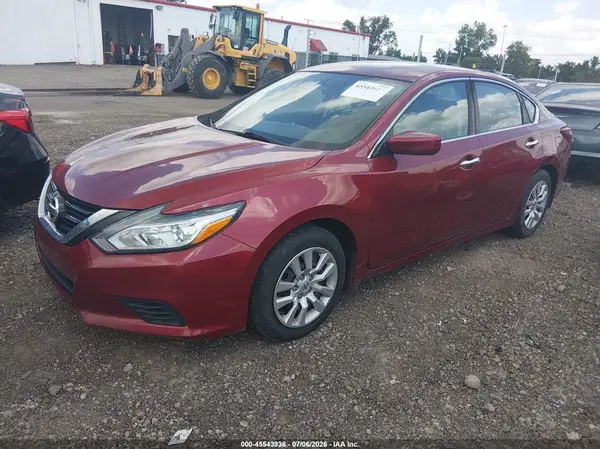 1N4AL3AP9JC473703 2018 NISSAN ALTIMA - Image 2