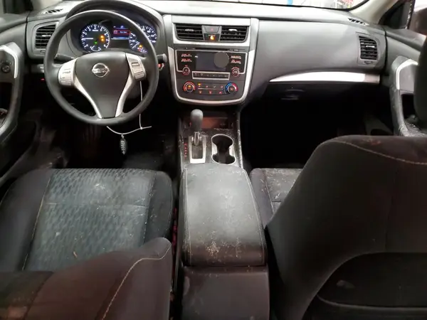 1N4AL3AP9JC475368 2018 NISSAN ALTIMA - Image 8