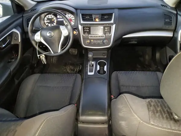 1N4AL3AP9JC476679 2018 NISSAN ALTIMA - Image 8