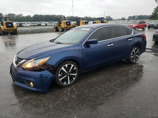 1N4AL3AP9JC478688 2018 NISSAN ALTIMA - Image 1