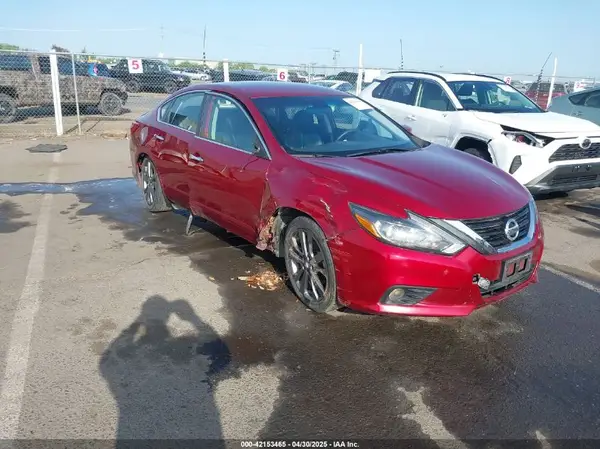 1N4AL3AP9JC478903 2018 NISSAN ALTIMA - Image 1