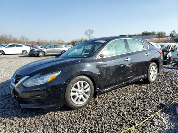 1N4AL3AP9JC479145 2018 NISSAN ALTIMA - Image 1