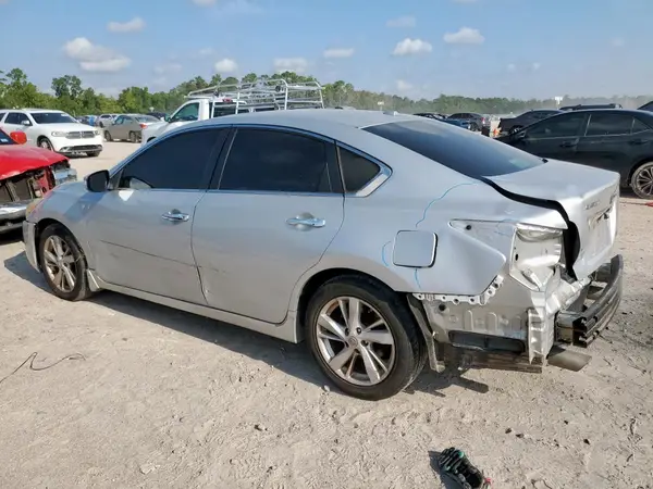 1N4AL3APXEC281230 2017 NISSAN ALTIMA - Image 2