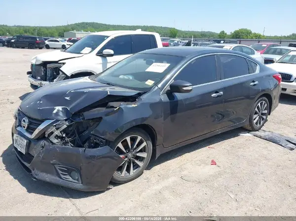 1N4AL3APXGC111596 2016 NISSAN ALTIMA - Image 2