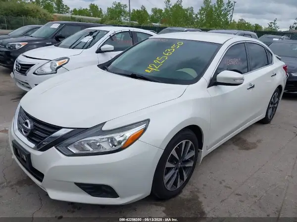 1N4AL3APXGC121870 2016 NISSAN ALTIMA - Image 2