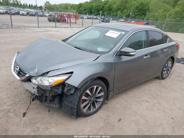 1N4AL3APXGC124719 2016 NISSAN ALTIMA - Image 2