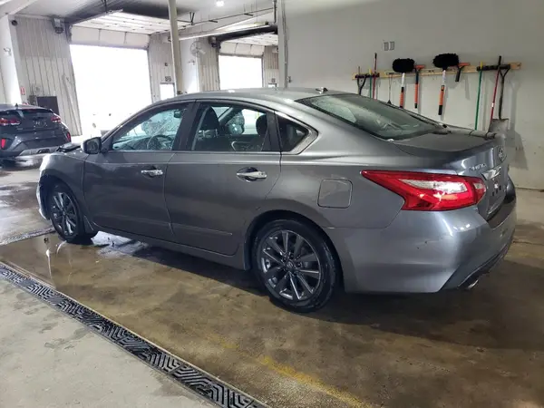 1N4AL3APXGC125658 2016 NISSAN ALTIMA - Image 2