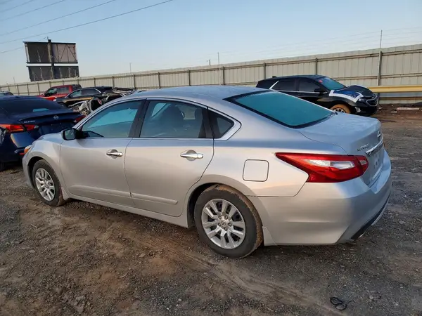 1N4AL3APXGC125823 2016 NISSAN ALTIMA - Image 2