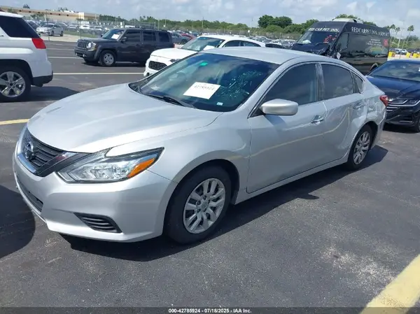 1N4AL3APXGC126647 2016 NISSAN ALTIMA - Image 2