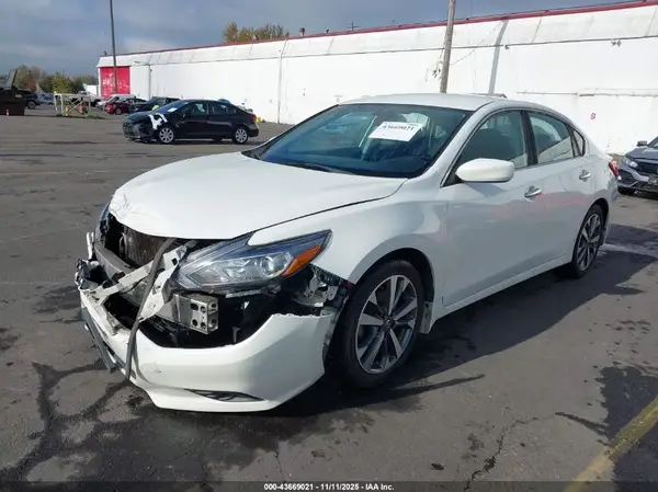 1N4AL3APXGC128463 2016 NISSAN ALTIMA - Image 2