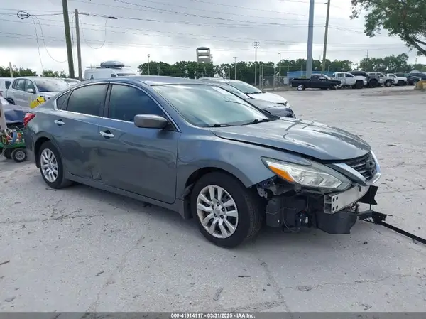 1N4AL3APXGC129614 2016 NISSAN ALTIMA - Image 1