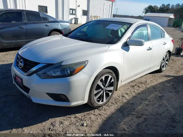 1N4AL3APXGC130780 2016 NISSAN ALTIMA - Image 2