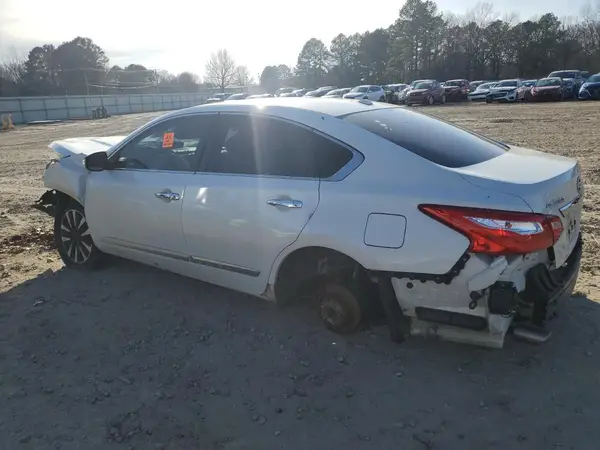 1N4AL3APXGC146414 2016 NISSAN ALTIMA - Image 2