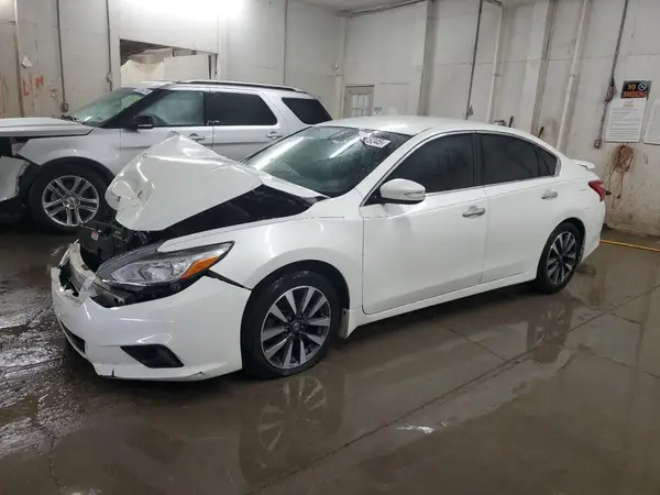 1N4AL3APXGC160040 2016 NISSAN ALTIMA - Image 1